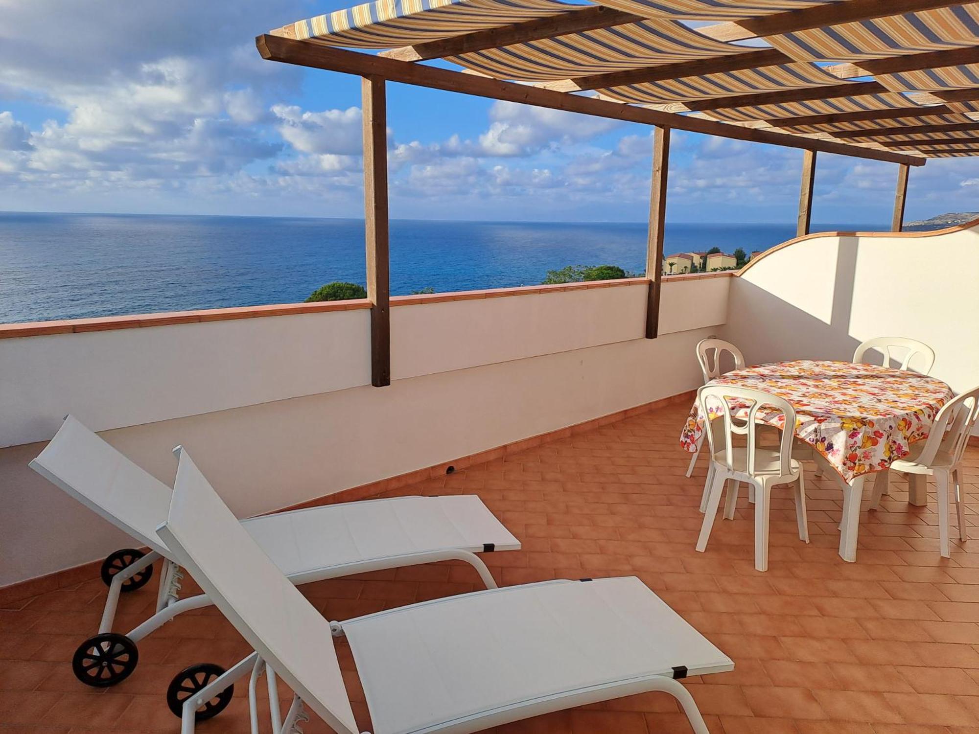 Terrazza Michelino Apartman Parghelia Kültér fotó