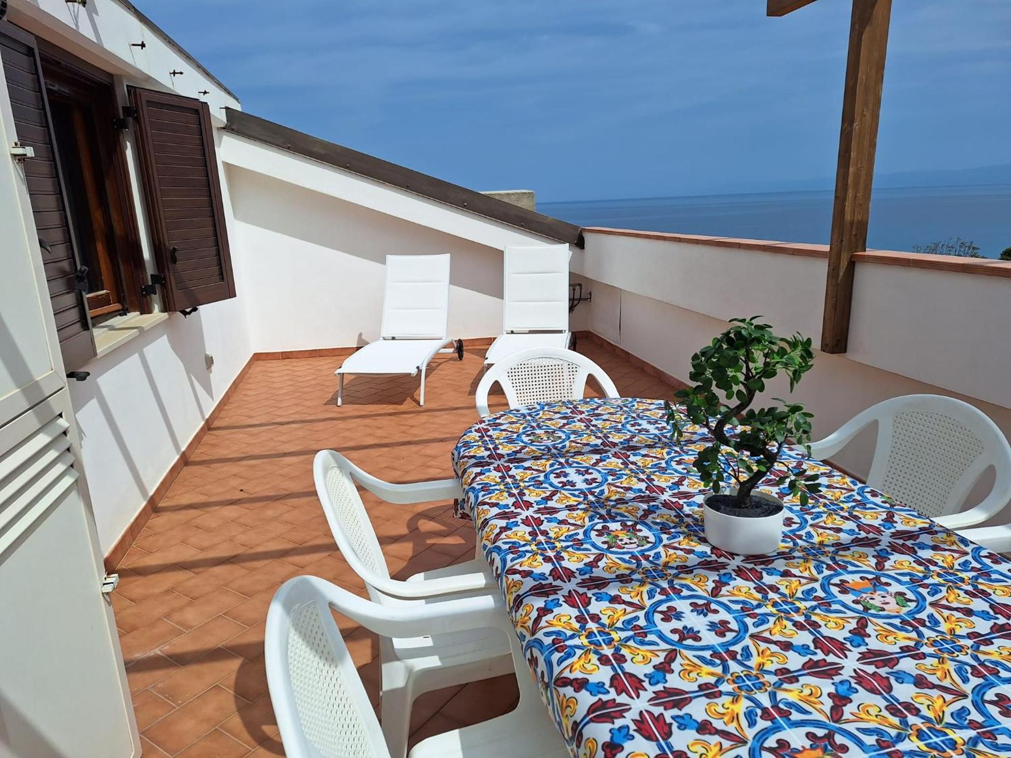 Terrazza Michelino Apartman Parghelia Kültér fotó
