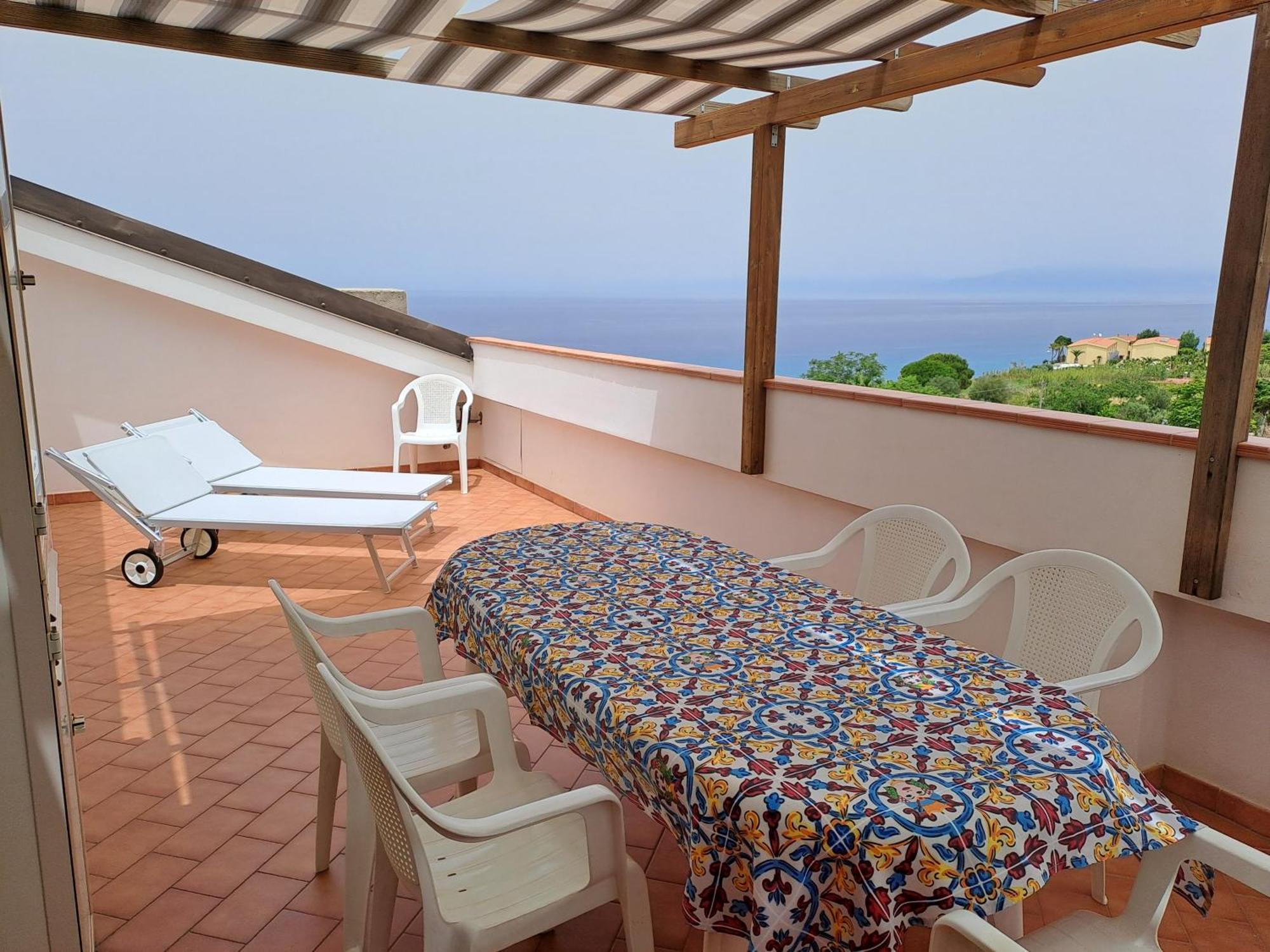 Terrazza Michelino Apartman Parghelia Kültér fotó